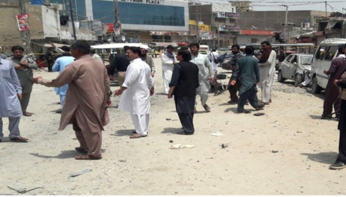 ਪਾਕਿਸਤਾਨ ‘ਚ ਘਰ ‘ਚ ਗੈਸ ਲੀਕ ਹੋਣ ਕਾਰਨ ਧਮਾਕਾ, ਇਮਾਰਤ ਦਾ ਇੱਕ ਹਿੱਸਾ ਡਿੱਗਿਆ, 10 ਦੀ ਮੌਤ, 11 ਜ਼ਖਮੀ