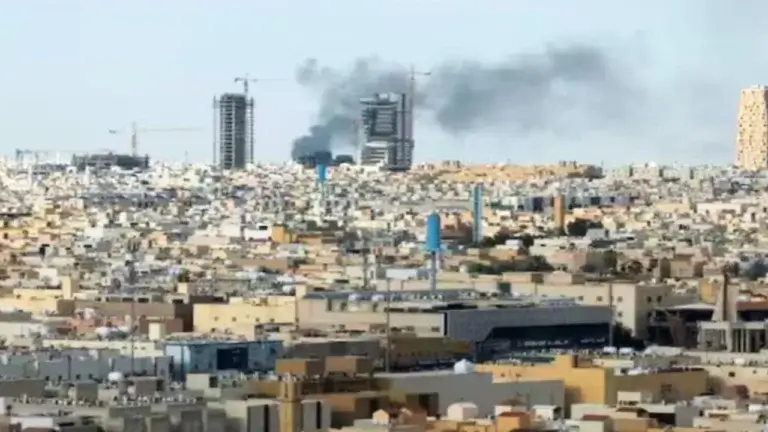 ਸਾਊਦੀ ਅਰਬ ‘ਚ ਰਿਹਾਇਸ਼ੀ ਇਲਾਕੇ ‘ਤੇ ਮਿਜ਼ਾਈਲ ਹਮਲਾ, ਇੱਕ ਭਾਰਤੀ ਸਮੇਤ 2 ਲੋਕਾਂ ਦੀ ਮੌਤ