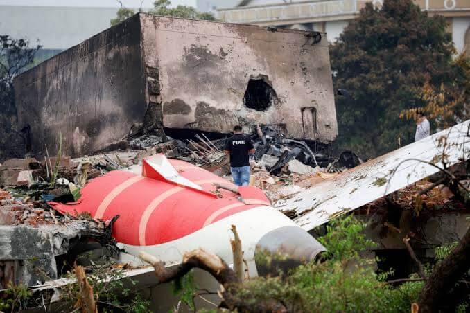 Ahmedabad Air India Plane Crash: ਅਹਿਮਦਾਬਾਦ ਜਹਾਜ਼ ਹਾਦਸੇ ਦੀ ਜਾਂਚ ਘੇਰੇ 'ਚ; ਤਕਨੀਕੀ ਰਿਕਾਰਡ ਜਨਤਕ ਨਾ ਕਰਨ 'ਤੇ ਉੱਠੇ ਸਵਾਲ