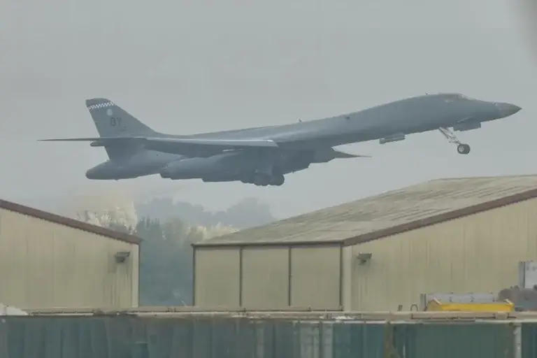 ਦਹਿਸ਼ਤੀ ਹਮਲੇ ਦੀ ਸਾਜ਼ਿਸ਼ ਦੇ ਖ਼ੁਲਾਸੇ ਮਗਰੋਂ US Air Force ਨੇ ਬ੍ਰਿਟੇਨ ਸਥਿਤ ਫ਼ੌਜੀ ਅੱਡੇ ਤੋਂ ਵਾਪਸ ਬੁਲਾਏ ਆਪਣੇ ਬੰਬਾਰ ਜਹਾਜ਼
